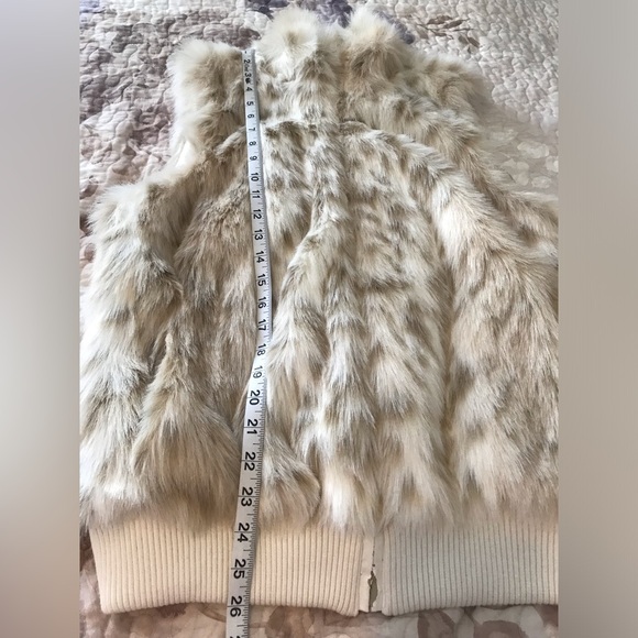 Faux Fur Vest by Coldwater Creek Size L - Picture 14 of 16